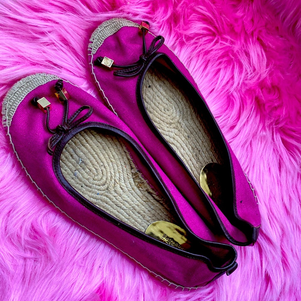 Micheal Kors Fusha Meg Flats